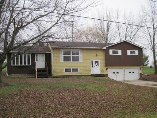 2189 Sunset Dr., Freeport, IL 61032