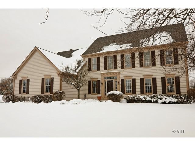 8 North Tr., Hawthorn Woods, IL 60047