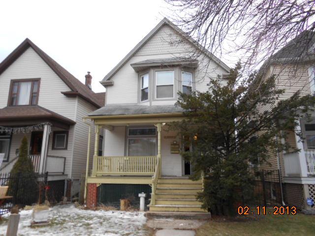 3509 W Wrightwood St., Chicago, IL 60647