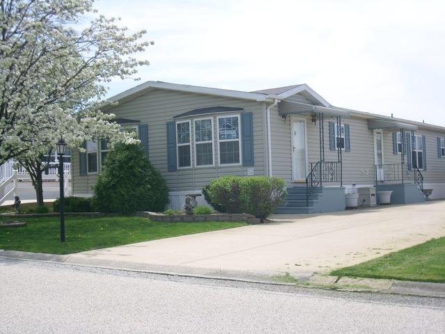 22948 S Pine Valley Dr., Frankfort, IL 60423