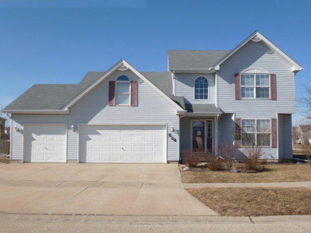 504 Creekside Cir., Minooka, IL 60447