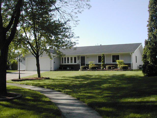 411 Chopin Ct., Schaumburg, IL 60193