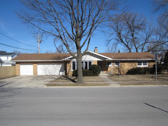 150 East Ave., La Grange, IL 60525