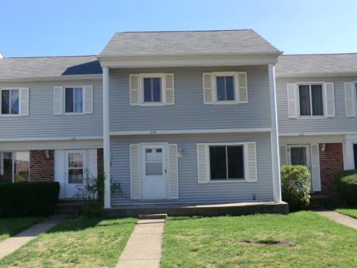 114 Somerset Ln., Bolingbrook, IL 60440