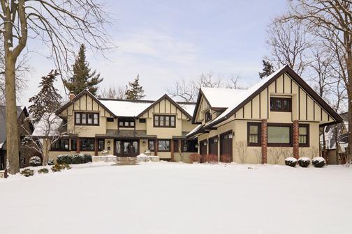 682 Crescent Blvd., Glen Ellyn, IL 60137