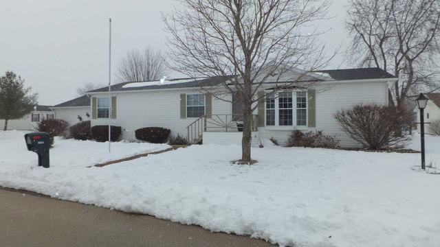 5524 Mahogany Ln., Roscoe, IL 61073