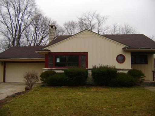 619 Hilton Ave., Rockford, IL 61107