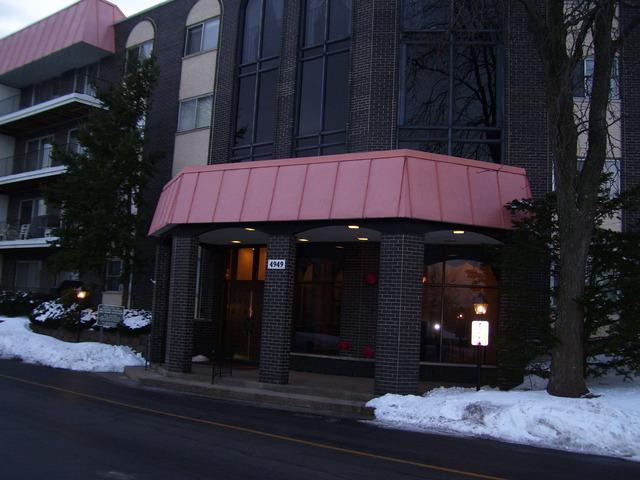 4949 W Golf Rd. #308, Skokie, IL 60077