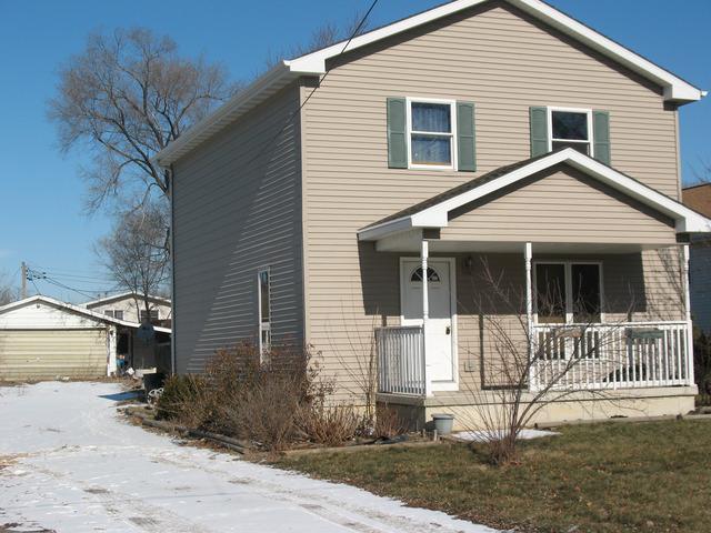 221 E Scott St., Seneca, IL 61360