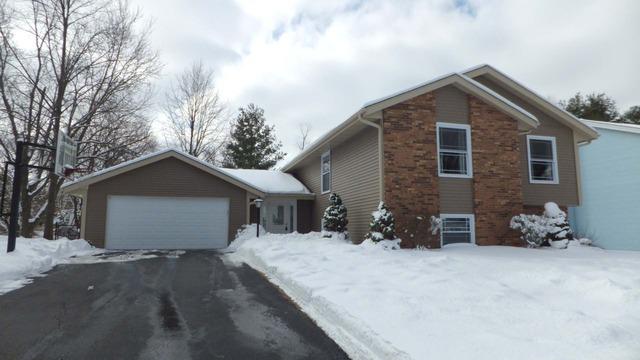6145 Cranbrook Ln., Rockford, IL 61114