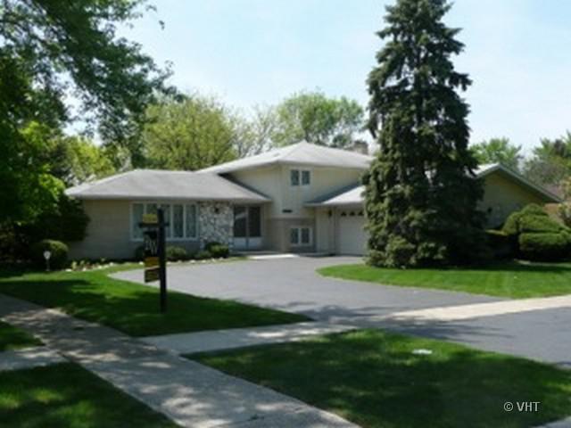 8541 Spruce Dr., Orland Park, IL 60462