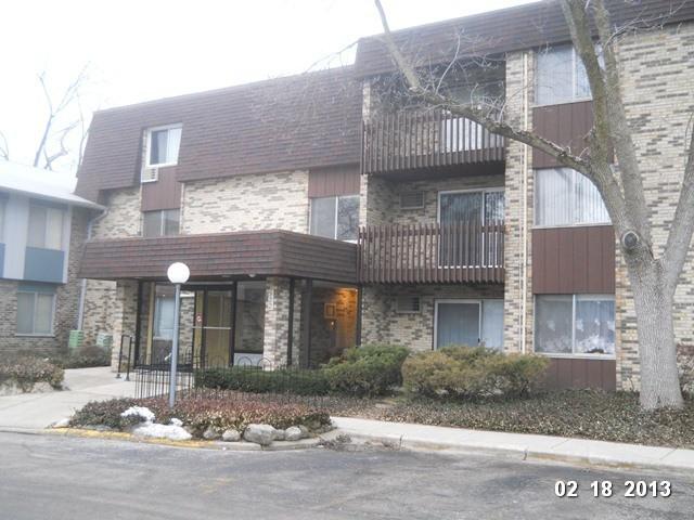 922 E Old Willow Rd. #111, Prospect Heights, IL 60070