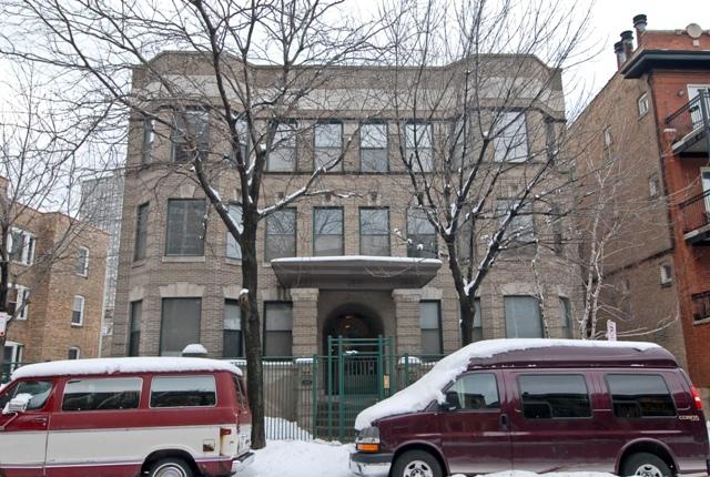 835 W Belle Plaine Ave. #2, Chicago, IL 60613