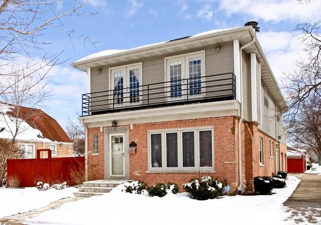 6301 N Lowell Ave., Chicago, IL 60646