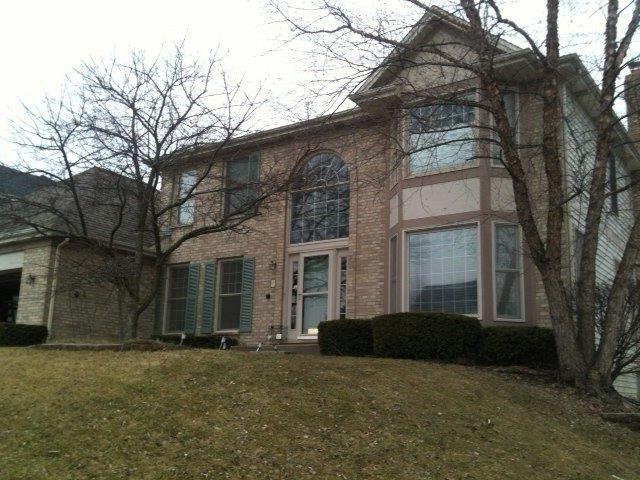 200 Arquilla Dr., Algonquin, IL 60102