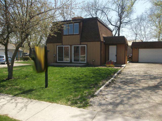 232 Slocum Lake Rd., Wauconda, IL 60084