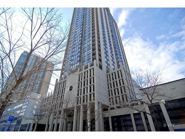 1122 N Clark St. #2703, Chicago, IL 60610