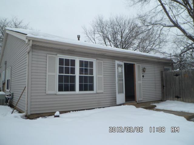6 Fernwood Dr. #L, Bolingbrook, IL 60440