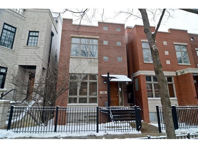 1934 N Wolcott St., Chicago, IL 60622
