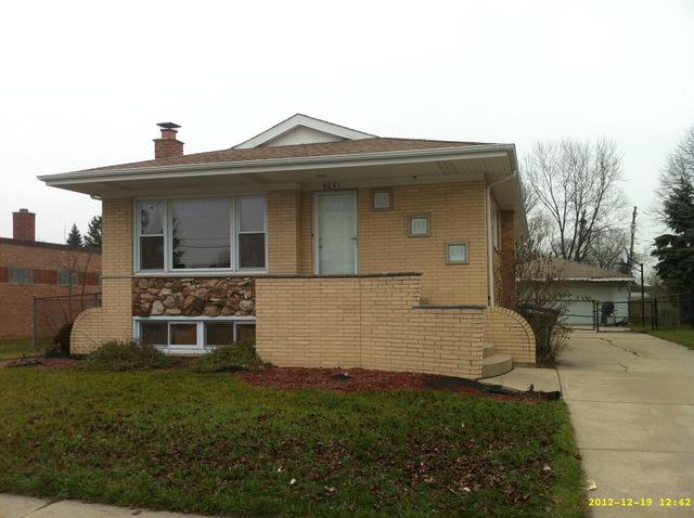9031 Oak Park Ave., Oak Lawn, IL 60453
