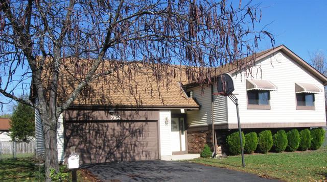 782 Balboa Ter., Bartlett, IL 60103