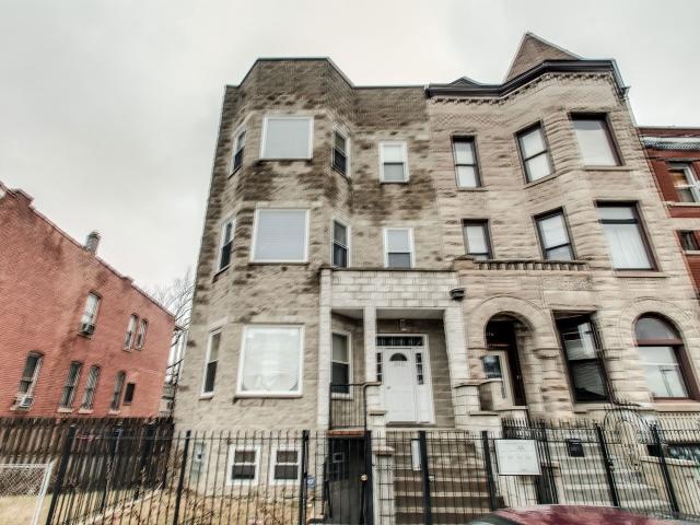 3212 W Warren Blvd., Chicago, IL 60624