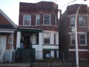 4049 W Van Buren St., Chicago, IL 60624