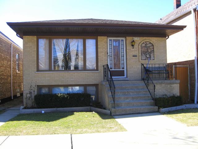 4724 S Tripp Ave., Chicago, IL 60632