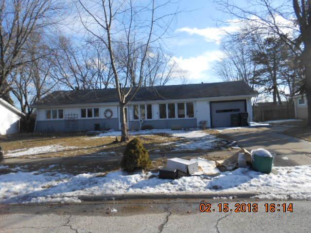 275 Mohave St., Hoffman Estates, IL 60169
