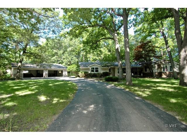 647 Ravine Rd., East Dundee, IL 60118