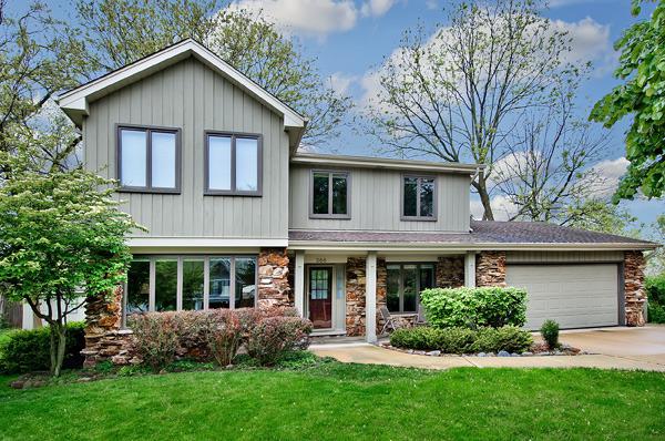266 Kenilworth Ct., Glen Ellyn, IL 60137