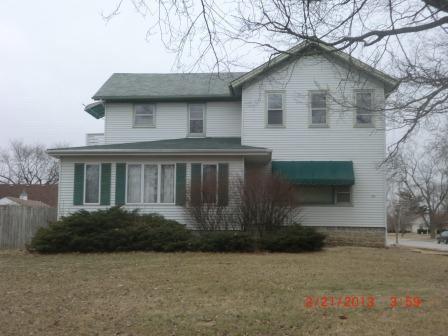 741 Sheridan St., Aurora, IL 60505
