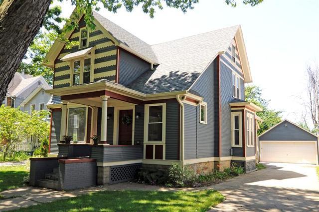 116 N May St., Aurora, IL 60506