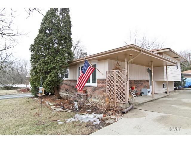 5620 Clarendon Hills Rd., Clarendon Hills, IL 60514
