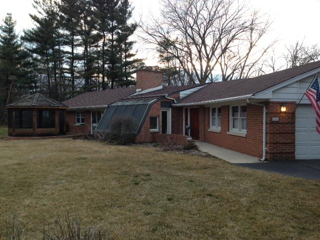 606 Polo Dr., Wheaton, IL 60187