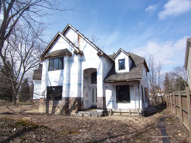 449 Buckeye Dr., Naperville, IL 60540