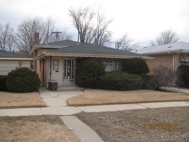 652 Paxton Ave., Calumet City, IL 60409
