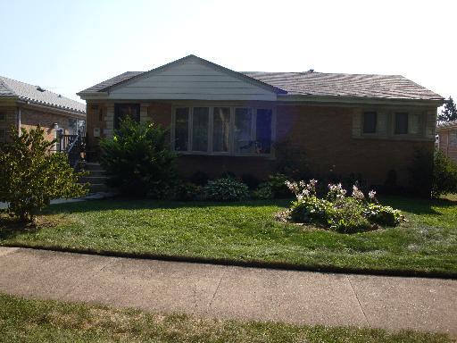 8645 N Keystone Ave., Skokie, IL 60076