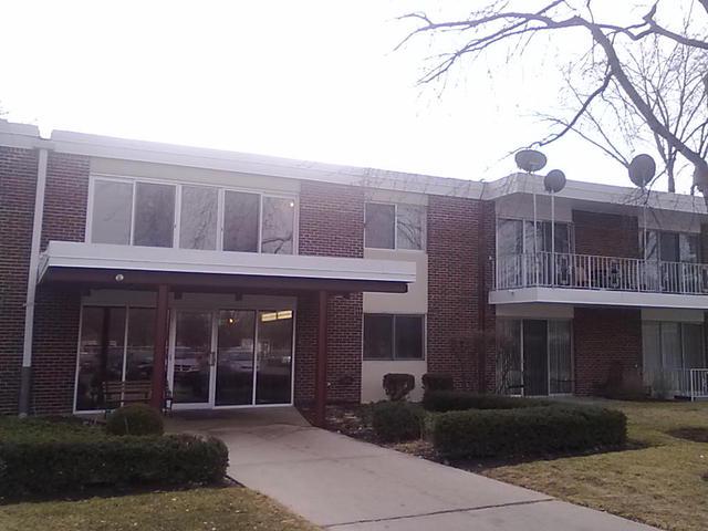 127 N Wolf Rd. #45B-47B, Wheeling, IL 60090