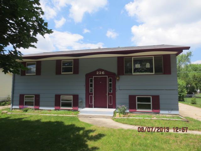 226 Gilbert Ter., Machesney Park, IL 61115