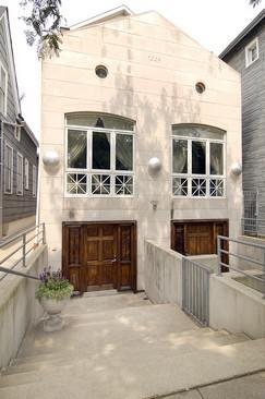 1446 W Wolfram Ave., Chicago, IL 60657