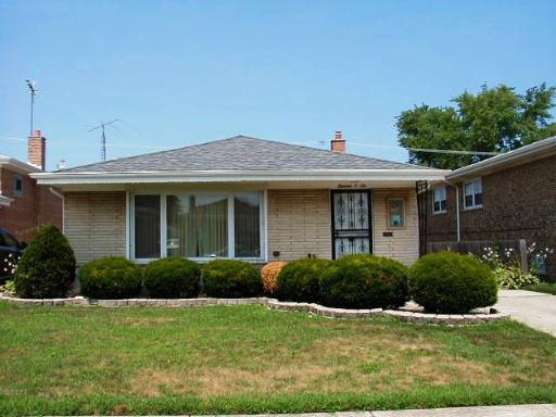 1306 Memorial Dr., Calumet City, IL 60409