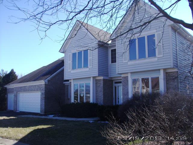 22w131 Pinegrove Ct., Glen Ellyn, IL 60137
