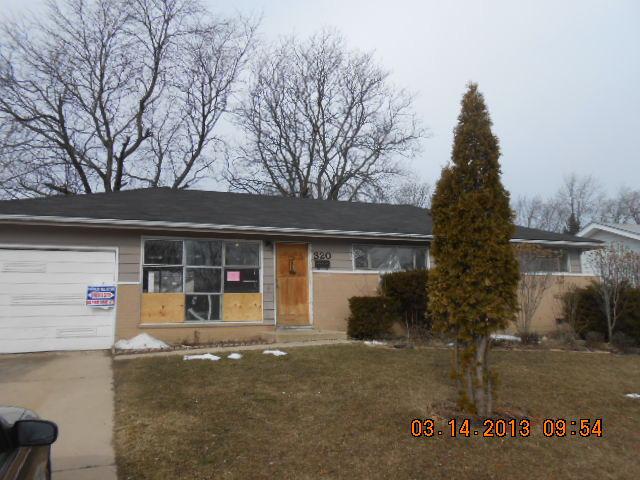 320 Payson St., Hoffman Estates, IL 60194
