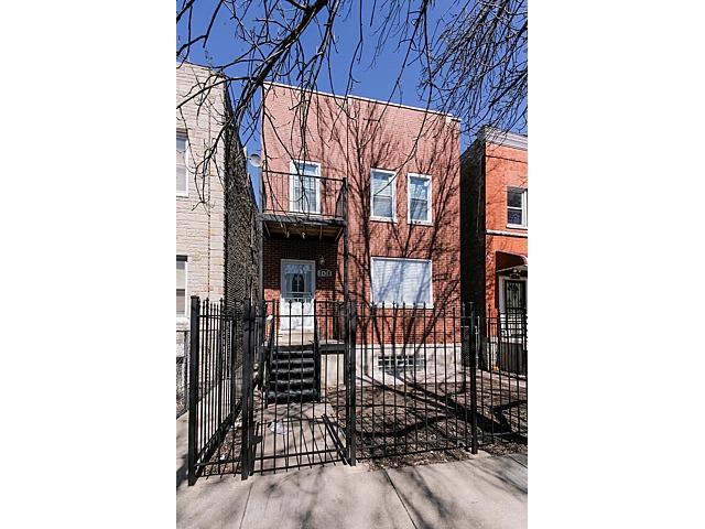 3438 W Le Moyne St., Chicago, IL 60651