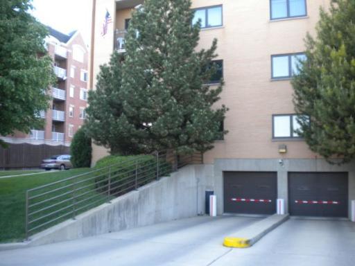 7420 W Lawrence Ave. #203, Harwood Heights, IL 60706