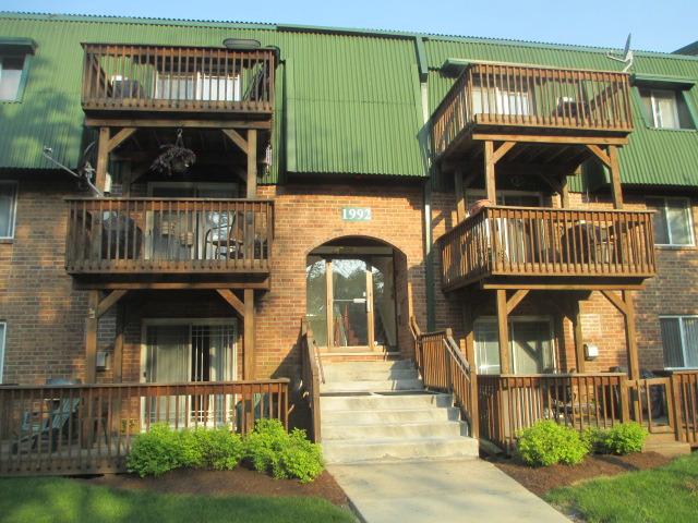 1992 Tall Oaks Dr. #3A, Aurora, IL 60505