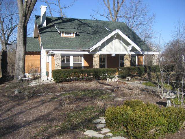 5148 Grand Ave., Downers Grove, IL 60515