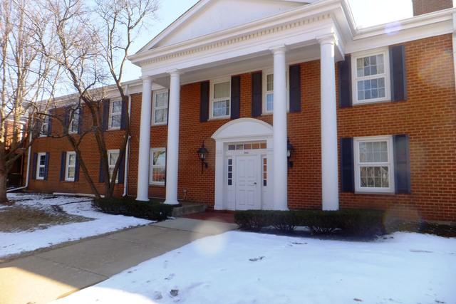 540 Devonshire Ln. #4, Crystal Lake, IL 60014