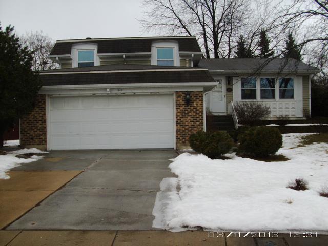 1041 Warwick Cir., Hoffman Estates, IL 60169